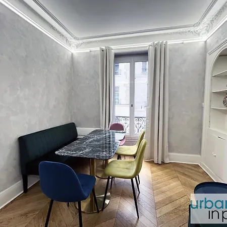 Urban Flat 180 - Charmant Appartement Au Coeur Du Marais Paris Exterior photo